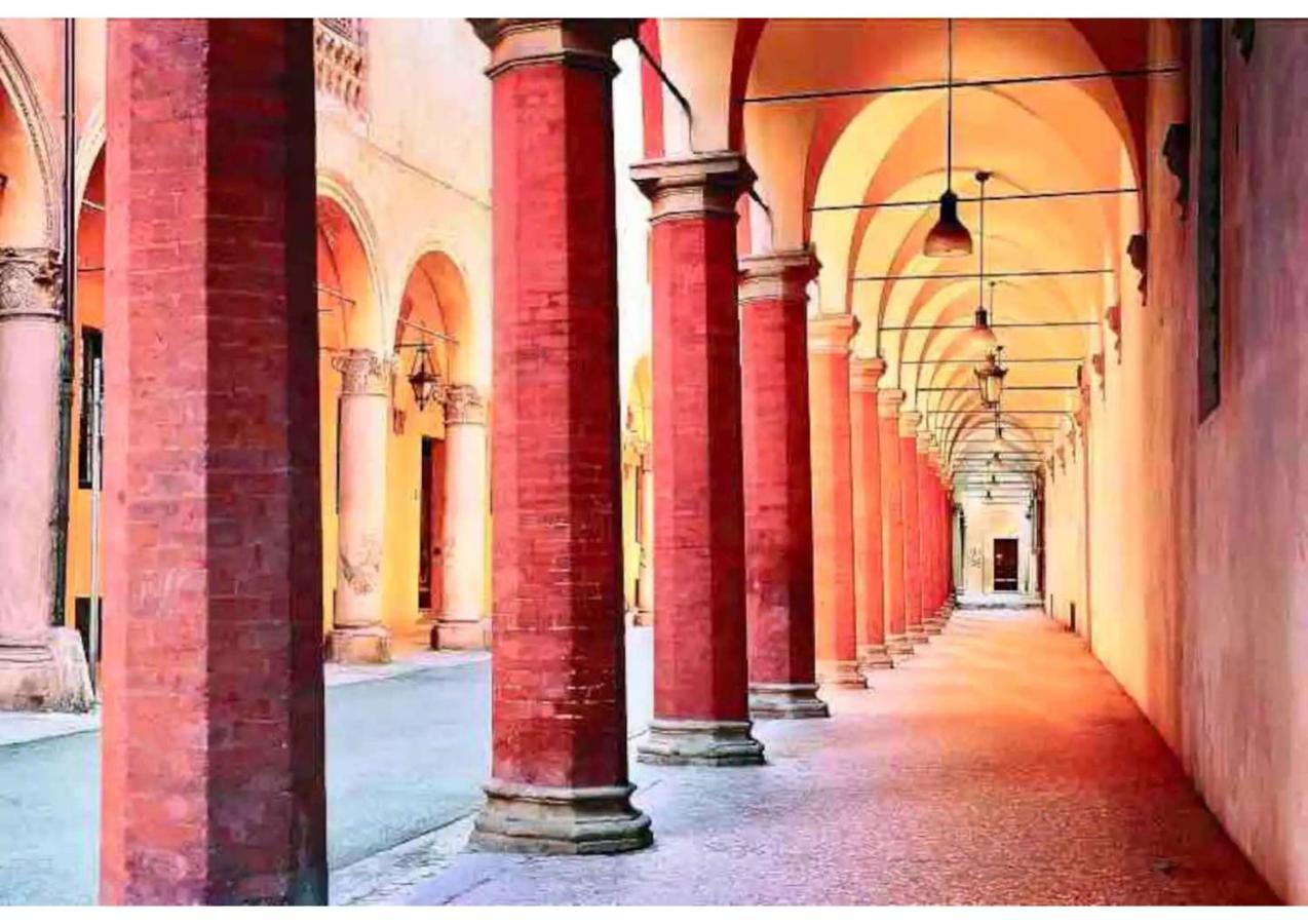 Ab Plus - Via Solferino 39 Bologna Esterno foto